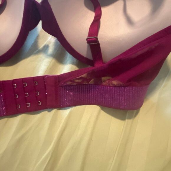Victoria’s Secret push-up bra size 38D - Picture 11 of 11